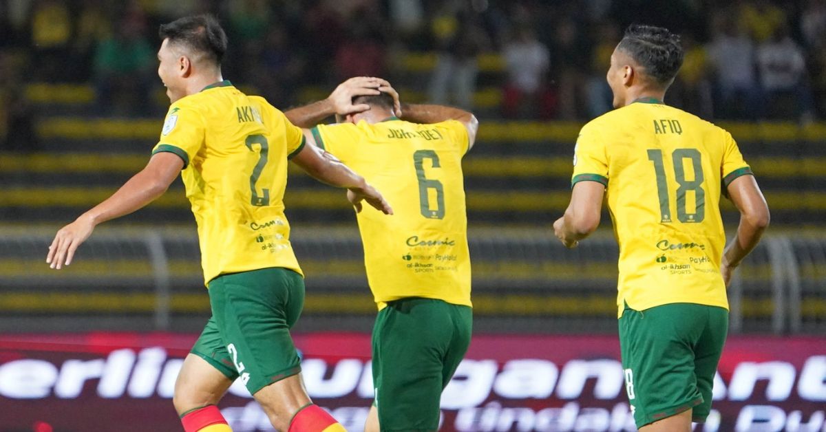 Amirbek Juraboev reaksi spontan gol Akmal